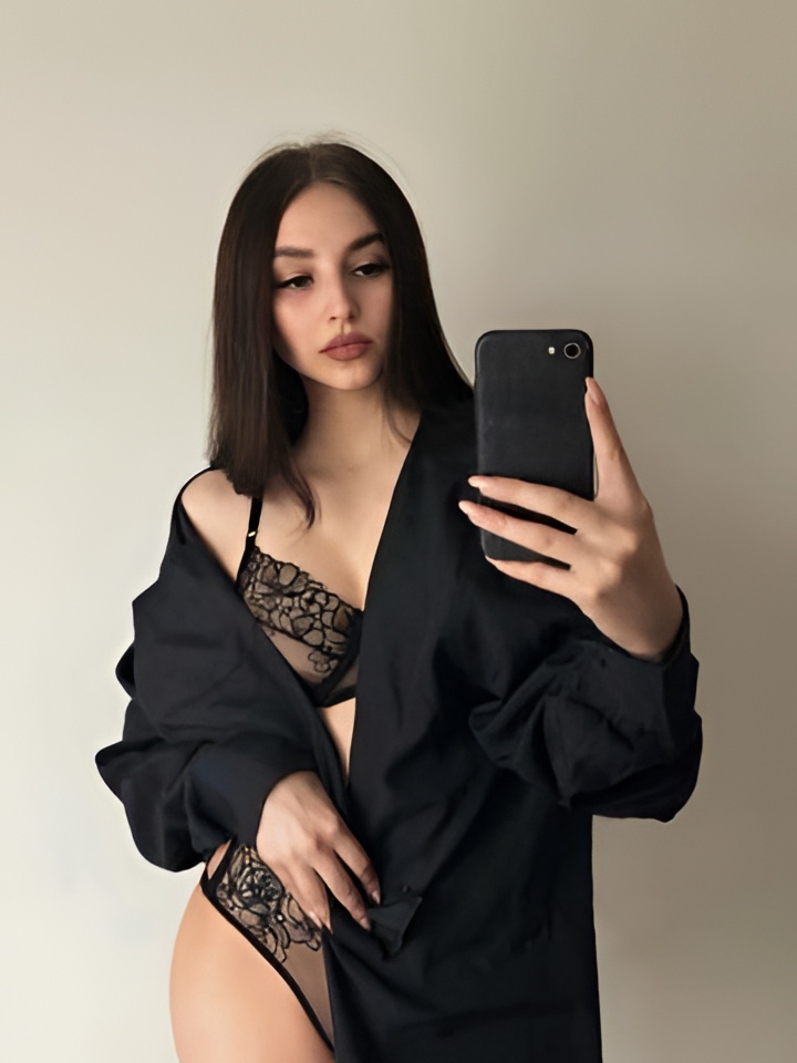 Дарина привлекальеная девушка из Каргат цена от 2500 руб