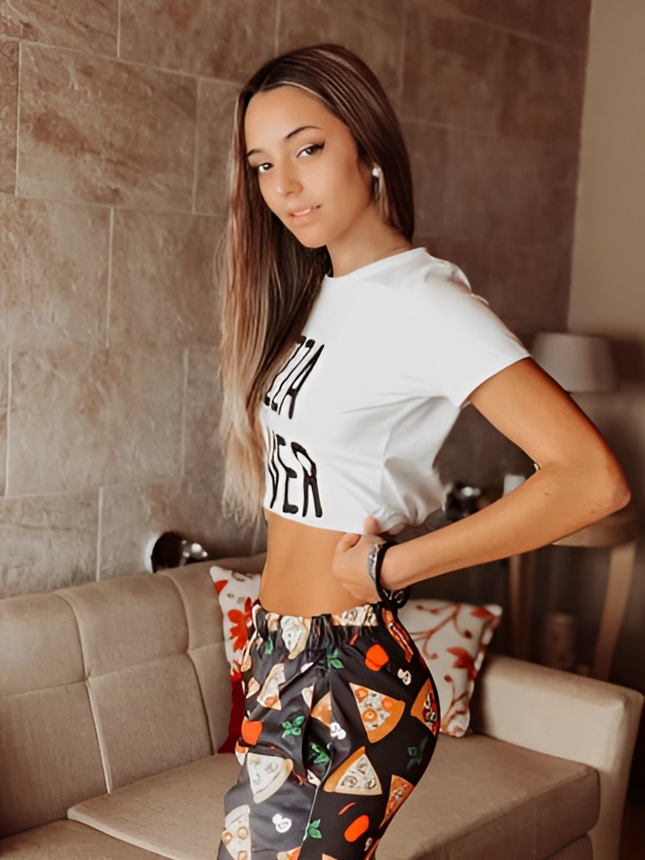 Катюша привлекальеная девушка из Каргат цена от 1500 руб