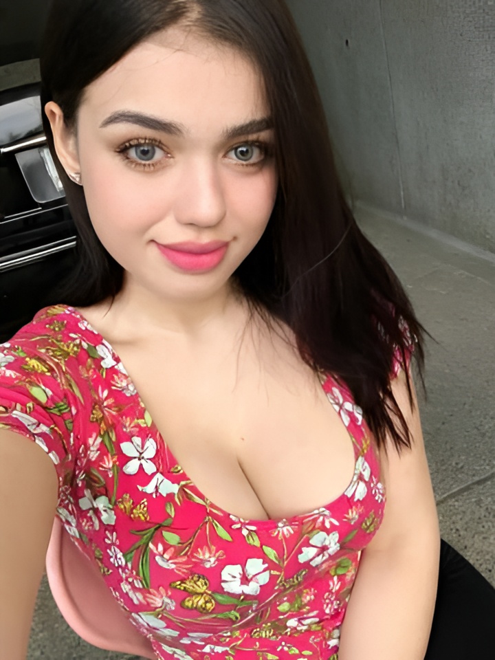 Сабина привлекальеная девушка из Каргат цена от 10000 руб