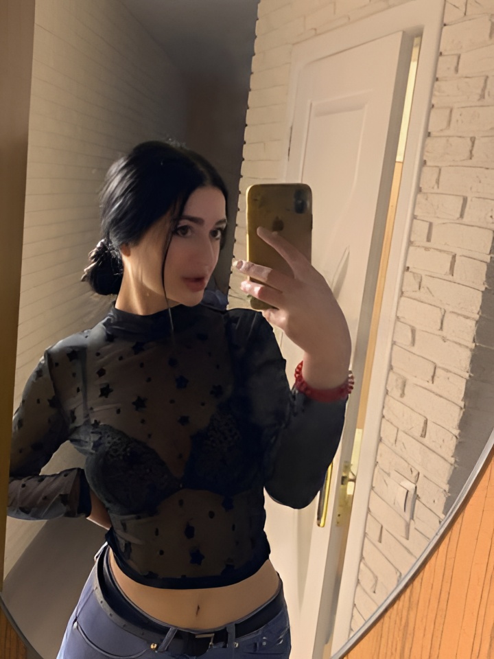 Василиса привлекальеная девушка из Каргат цена от 3000 руб