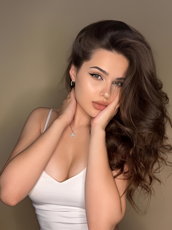 Индивидуалка Софа, доступна для личного знакомства от 1500 руб