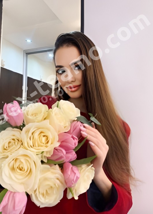Изабелла привлекательная девушка из Каргат цена от 2000 руб